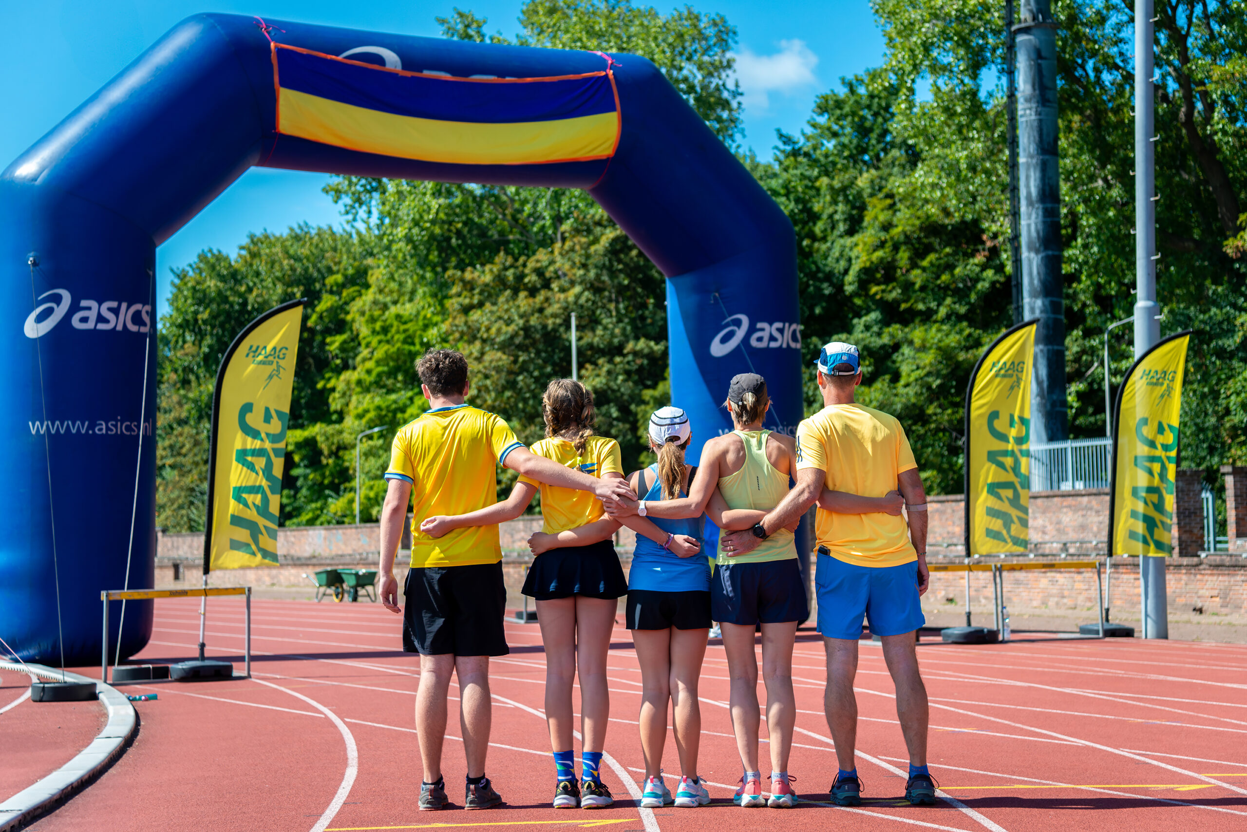 Top 5 Reasons to Run for Ukraine